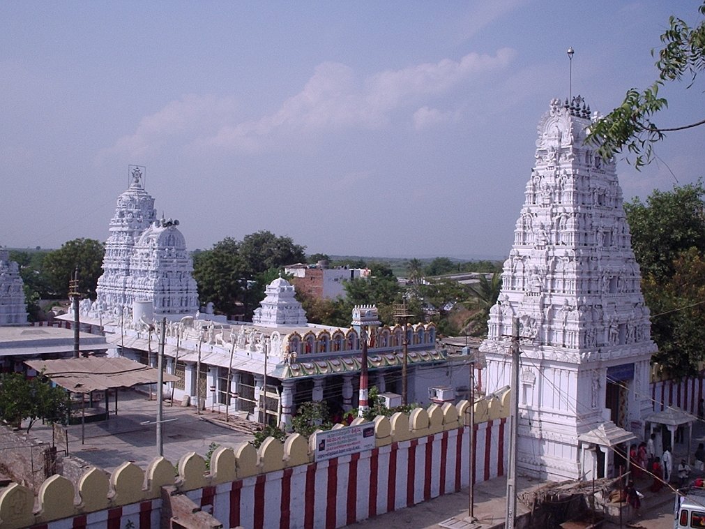 Chennakesava Swamy Temple in Macherla