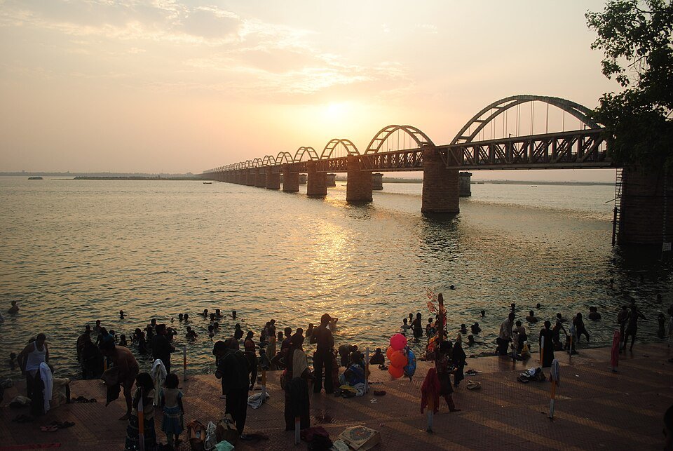 Godavari riverfront at Rajahmundry